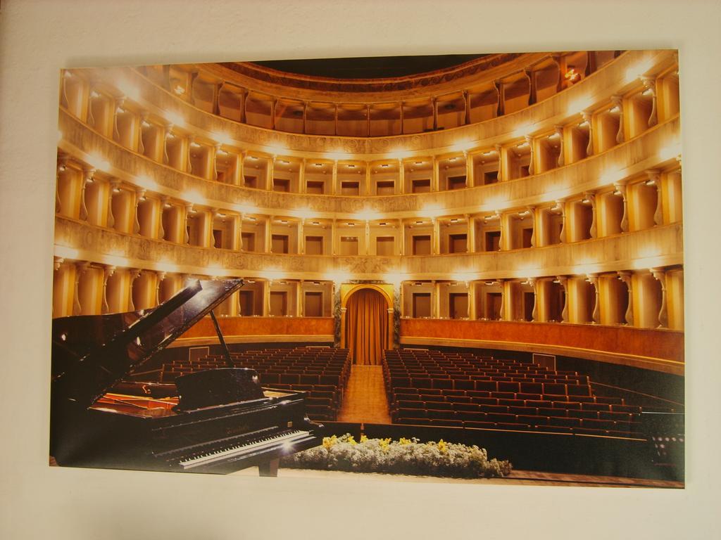 Il Teatro Villa แบร์กาโม ภายนอก รูปภาพ